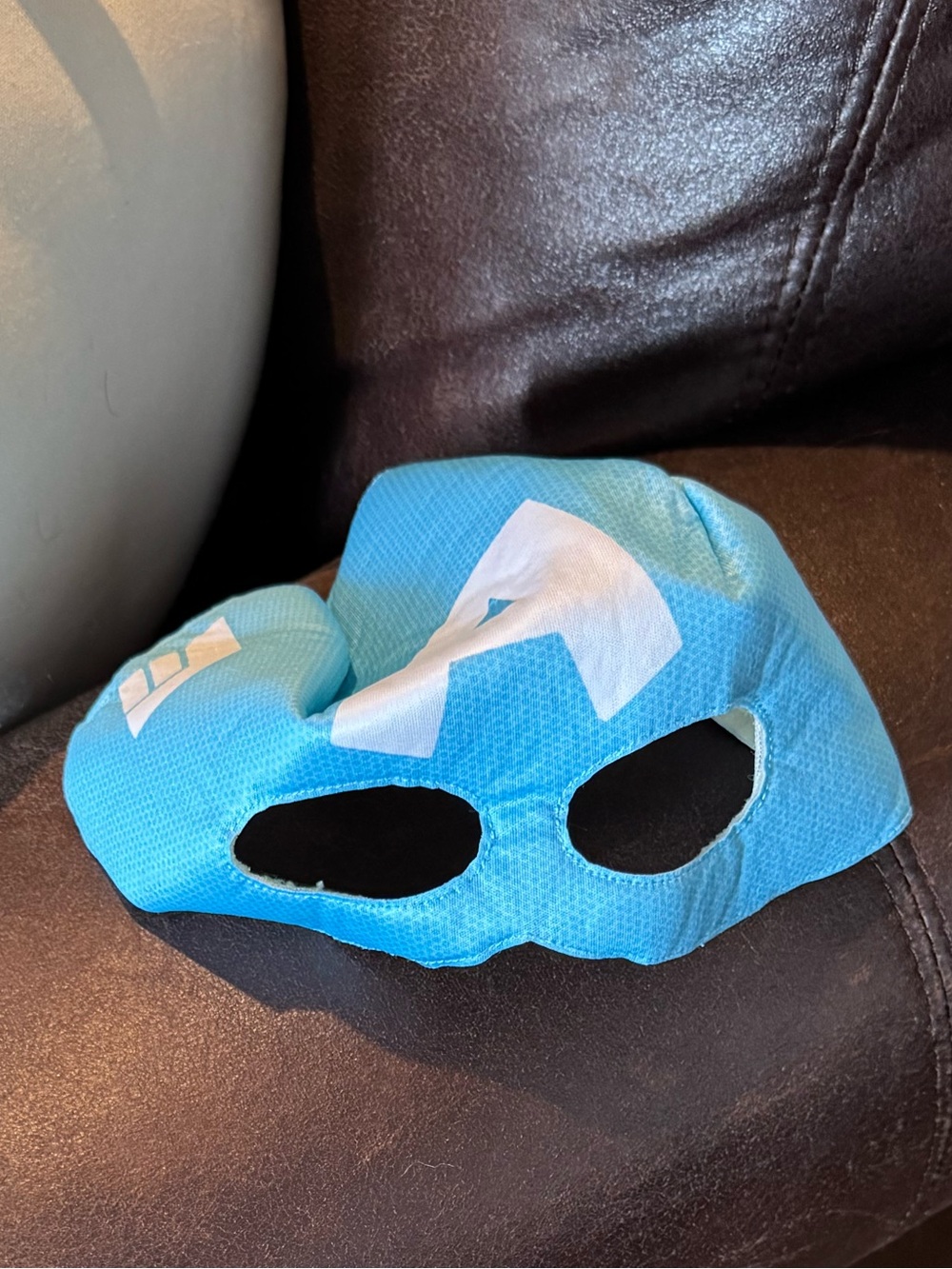 Kids Blue Captain America costume mask - Picture 1 of 4